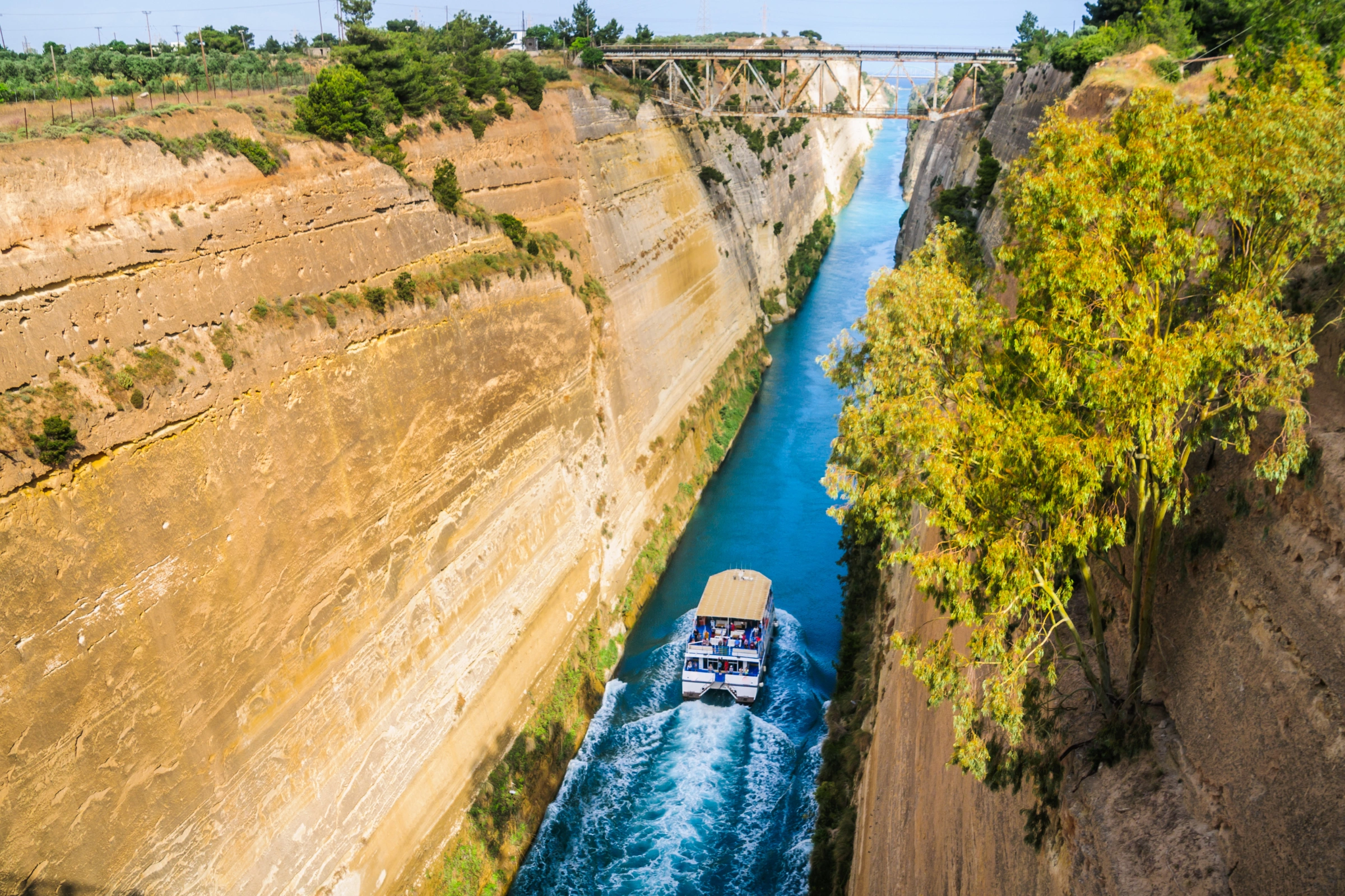 Corinth_Canal[1].webp
